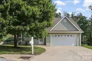 50 Ridgeland Ln, Asheville, NC 28805 - Photo 2