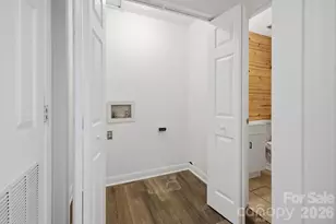 1050 21st Ave NW, Hickory, NC 28601 - Photo 30