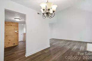1050 21st Ave NW, Hickory, NC 28601 - Photo 14