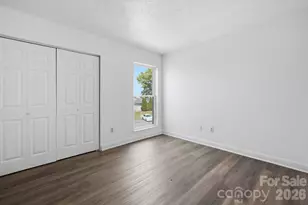 1050 21st Ave NW, Hickory, NC 28601 - Photo 28