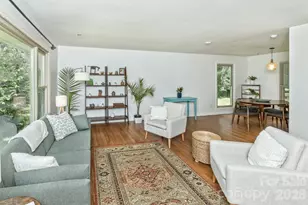 17 Rhododendron Pl, Asheville, NC 28805 - Photo 4