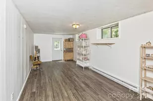 17 Rhododendron Pl, Asheville, NC 28805 - Photo 24