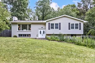 17 Rhododendron Pl, Asheville, NC 28805 - Photo 1