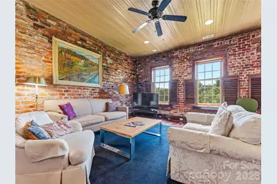 33 Patton Avenue #301, Asheville, NC 28801 - Photo 4