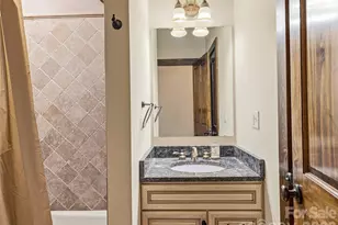 33 Patton Ave, Asheville, NC 28801 - Photo 20
