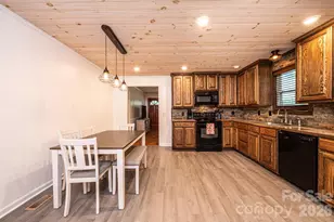 2729 Horseford Rd, Lenoir, NC 28645 - Photo 14