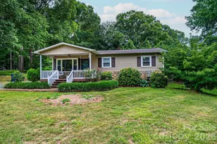 2729 Horseford Rd, Lenoir, NC 28645 - Photo 4
