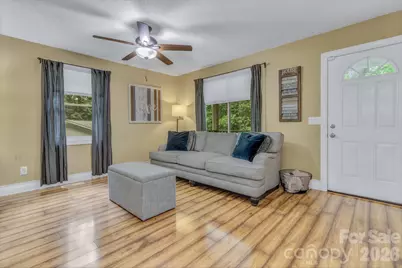 18 McTindal Circle, Asheville, NC 28803 - Photo 6