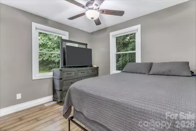 18 McTindal Circle, Asheville, NC 28803 - Photo 22