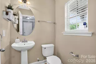 442 Tribune Dr, Charlotte, NC 28214 - Photo 6