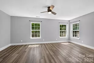 442 Tribune Dr, Charlotte, NC 28214 - Photo 16