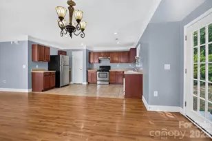 442 Tribune Dr, Charlotte, NC 28214 - Photo 10