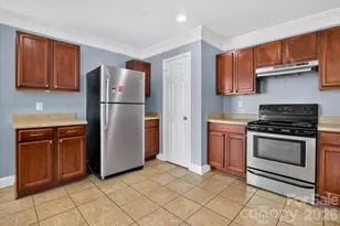 442 Tribune Dr, Charlotte, NC 28214 - Photo 8