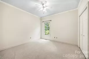 200 Teaberry Ln, Hendersonville, NC 28739 - Photo 16