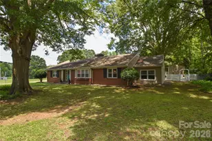 704 Lancaster Ave, Monroe, NC 28112 - Photo 4