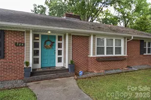 704 Lancaster Ave, Monroe, NC 28112 - Photo 1
