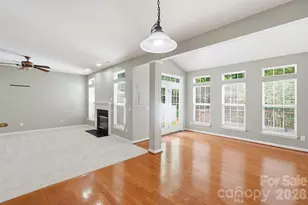 6000 Boathouse Ln, Cramerton, NC 28032 - Photo 14