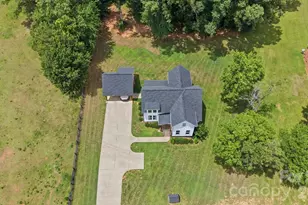 5028 Lewis Rd, Gastonia, NC 28052 - Photo 2