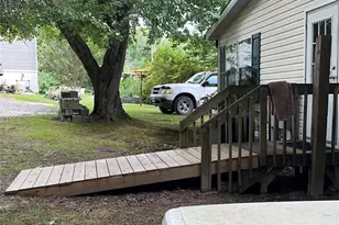 294 E Lester Ln, Hendersonville, NC 28739 - Photo 2