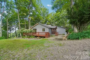 1209 McKinney Gap Dr, Mars Hill, NC 28754 - Photo 6