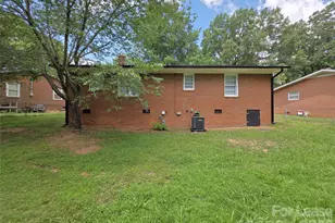 502 Cardinal Ct, Davidson, NC 28036 - Photo 18