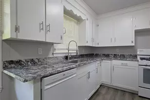 502 Cardinal Ct, Davidson, NC 28036 - Photo 6