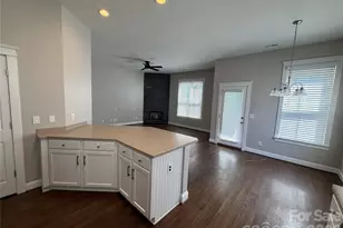 7416 Lochrein Rdg Dr, Huntersville, NC 28078 - Photo 6