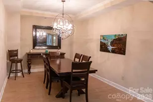 40 Hyannis Dr, Asheville, NC 28804 - Photo 8