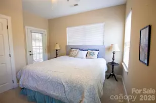 40 Hyannis Dr, Asheville, NC 28804 - Photo 20