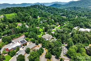 40 Hyannis Dr, Asheville, NC 28804 - Photo 6