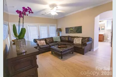 40 Hyannis Drive, Asheville, NC 28804 - Photo 4