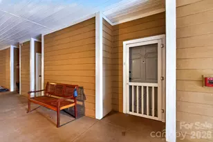 40 Hyannis Dr, Asheville, NC 28804 - Photo 42