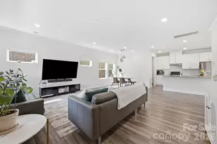 1218 Colgher St, Charlotte, NC 28227 - Photo 2