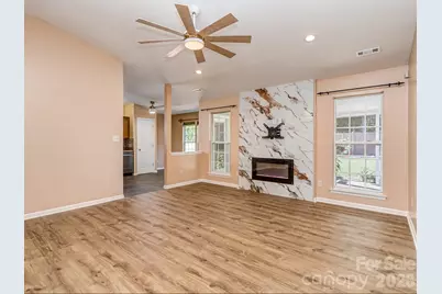 13050 Planters Row Drive, Charlotte, NC 28278 - Photo 6