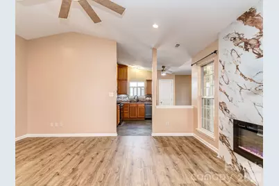 13050 Planters Row Drive, Charlotte, NC 28278 - Photo 8