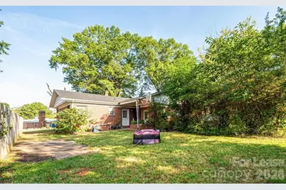 283 15th Street SE, Hickory, NC 28602 - Photo 10