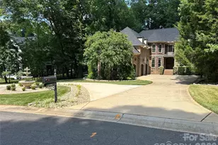 3030 Ashford Glen Dr, Weddington, NC 28104 - Photo 2