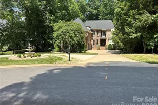 3030 Ashford Glen Dr, Matthews, NC 28104 - Photo 1
