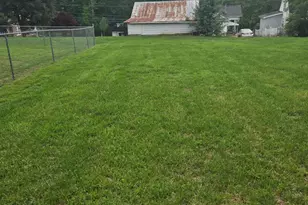 511 Lower Creek Dr NE, Lenoir, NC 28645 - Photo 14