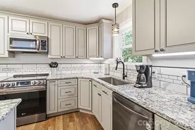 34 Aster Ridge Drive, Waynesville, NC 28786 - Photo 18