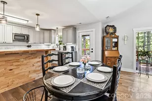34 Aster Rdg Dr, Waynesville, NC 28786 - Photo 14