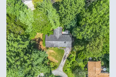 926 Toxaway Court, Hendersonville, NC 28791 - Photo 18