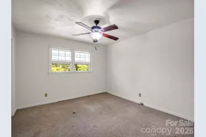 926 Toxaway Court, Hendersonville, NC 28791 - Photo 8