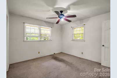 926 Toxaway Court, Hendersonville, NC 28791 - Photo 12