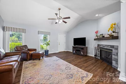 5240 Spring Glen, York, SC 29745 - Photo 6