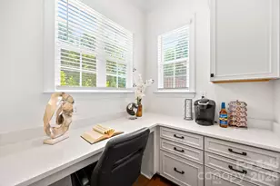 809 Brown Creek Dr, Matthews, NC 28104 - Photo 14