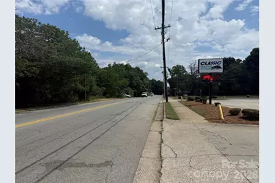 2902 & 2904 N Church Street, Greensboro, NC 27405 - Photo 2