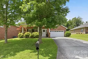 2509 Glyncastle Way, Gastonia, NC 28056 - Photo 2