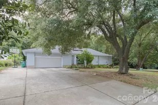 19330 Yachtman Dr, Cornelius, NC 28031 - Photo 1