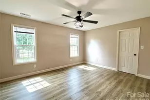 1027 Tabor Rd, Olin, NC 28660 - Photo 10